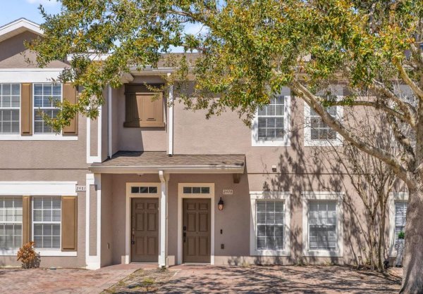 2479 CARAVELLE Cir KISSIMMEE, FL 34746