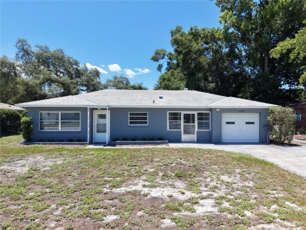 2980 WESTLAND Rd MOUNT DORA, FL 32757