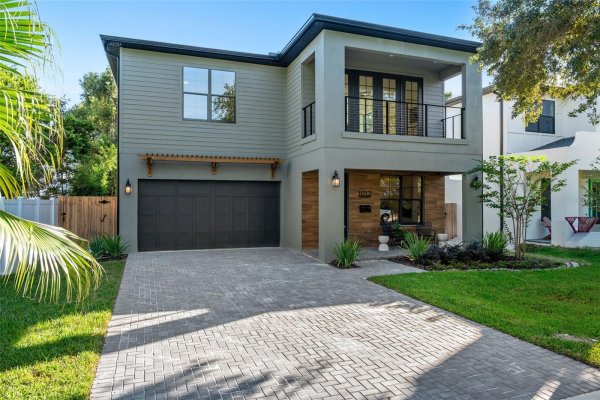 1012 STETSON St ORLANDO, FL 32804