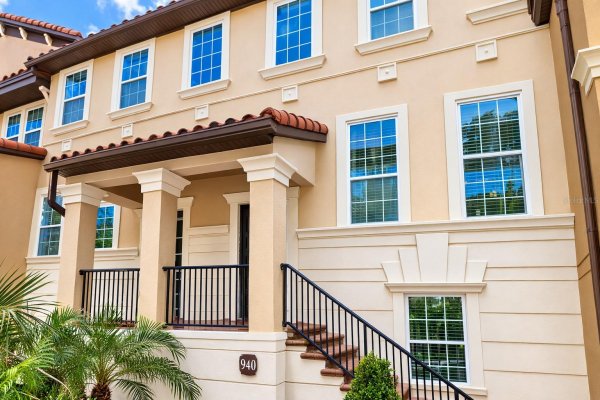 940 LOBELIA Dr LAKE MARY, FL 32746