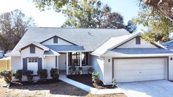 2494 TREMONT Dr EUSTIS, FL 32726