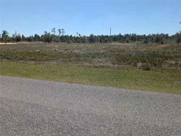 211 POINCIANA Dr INDIAN LAKE ESTATES, FL 33855