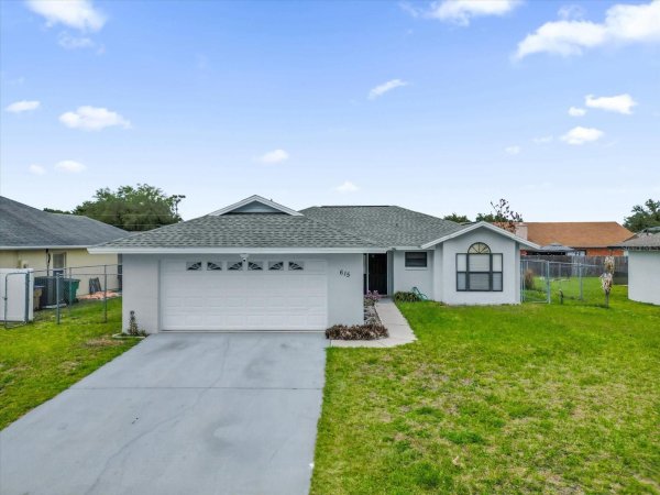 615 MCKINLEY Ct KISSIMMEE, FL 34758