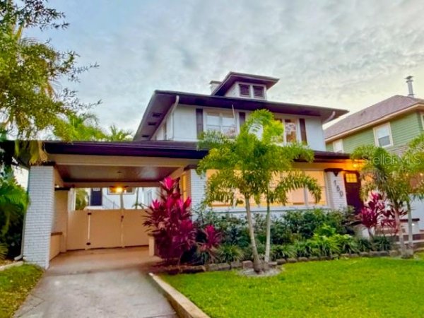 150 18TH Ave ST PETERSBURG, FL 33704