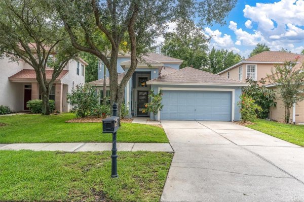 10232 WOODFORD Brg St TAMPA, FL 33626