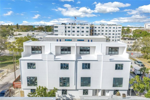 364 14TH St #1 ST PETERSBURG, FL 33705