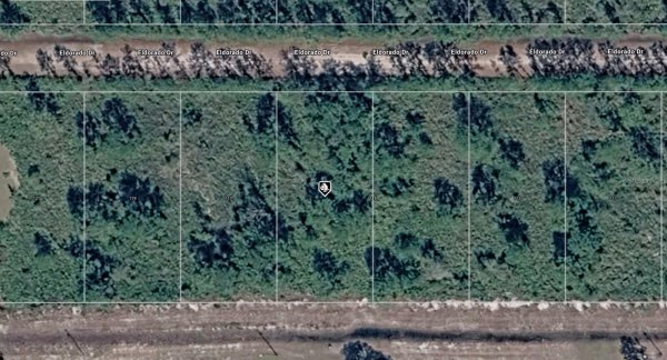 115 EL DORADO Dr INDIAN LAKE ESTATES, FL 33855