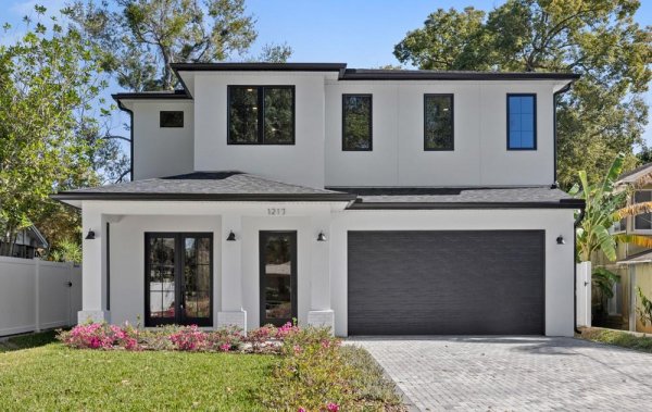 1217 CLOVERLAWN Ave ORLANDO, FL 32806