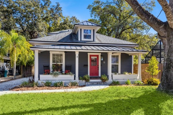 913 LA SALLE Ave ORLANDO, FL 32803