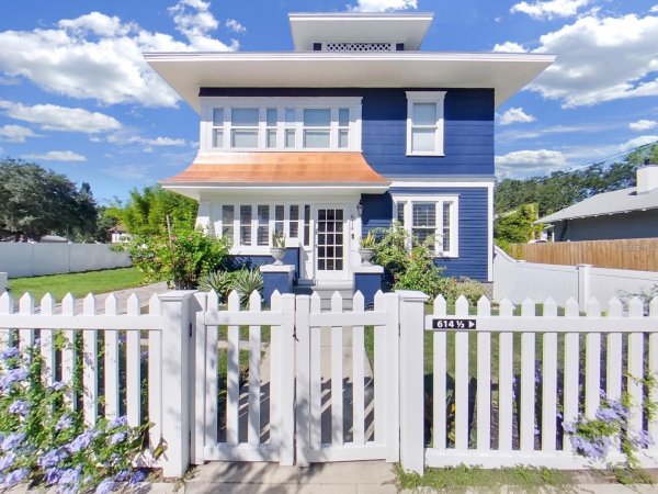 614 8TH St ST PETERSBURG, FL 33701