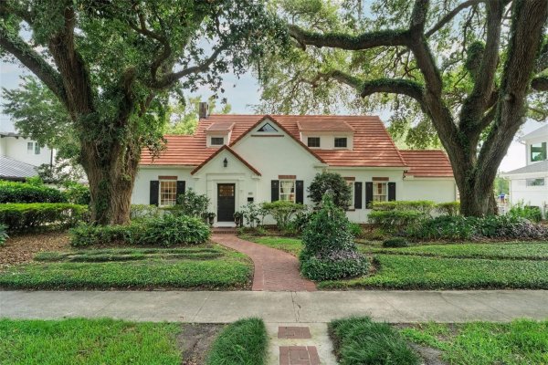 1415 LANCASTER Dr ORLANDO, FL 32806
