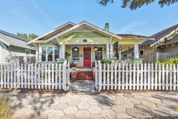 921 3RD St ST PETERSBURG, FL 33701