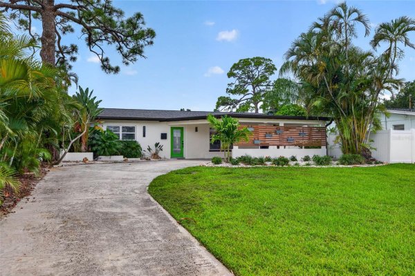 4800 VENETIAN Blvd ST PETERSBURG, FL 33703