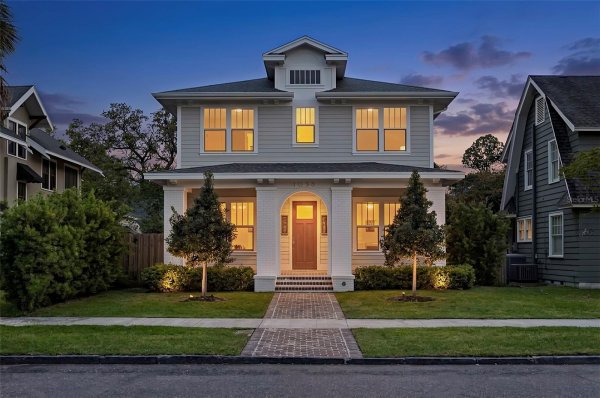 1038 26TH Ave ST PETERSBURG, FL 33703