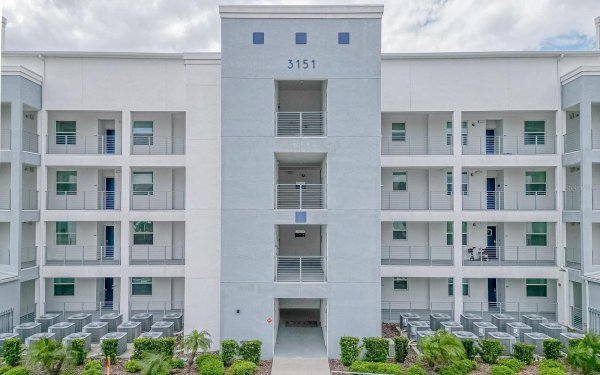 3151 PARADOX Cir #106 KISSIMMEE, FL 34746