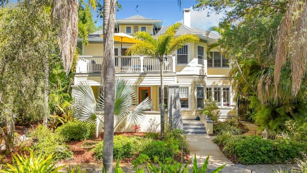 315 8TH Ave ST PETERSBURG, FL 33701