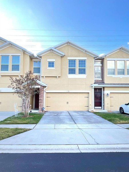 1608 MOHEGAN Blvd KISSIMMEE, FL 34744