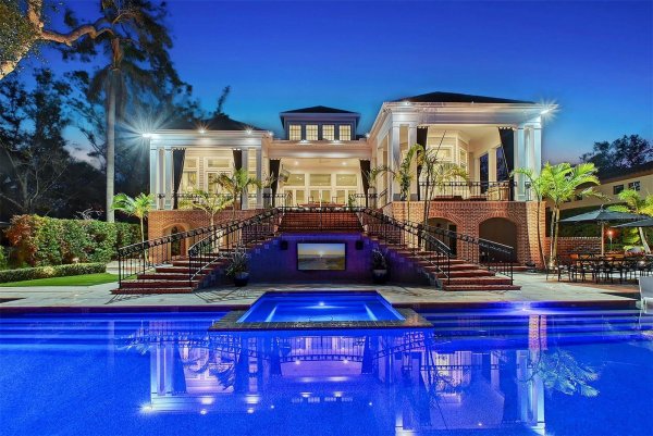 1541 BAY Pt Dr SARASOTA, FL 34236