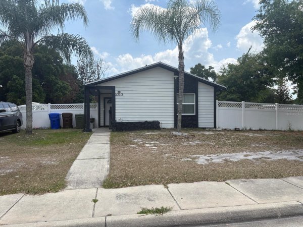 1010 VAN LIEU St KISSIMMEE, FL 34744