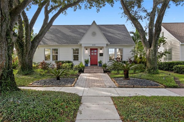 416 19TH Ave ST PETERSBURG, FL 33704