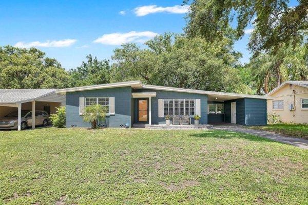 2512 Lk WADE Ct ORLANDO, FL 32806